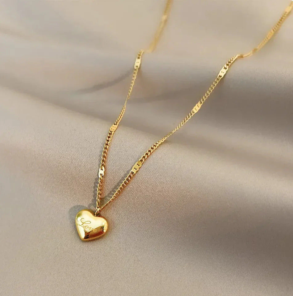 Gold Plated Vintage Love Heart Pendant Necklace